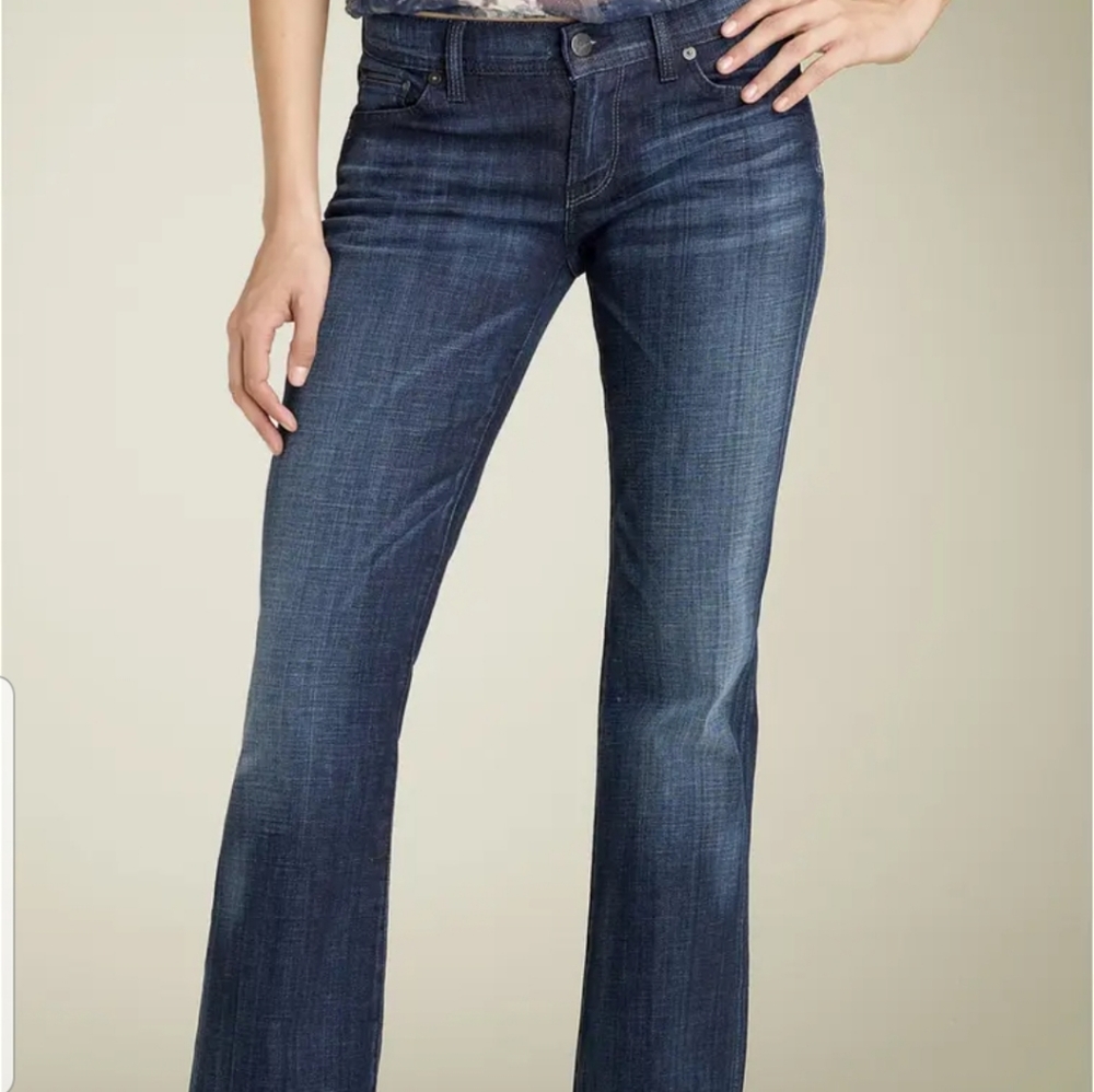 Citizens of Humanity Low Waist Flare Stretch Jeans. Size 27